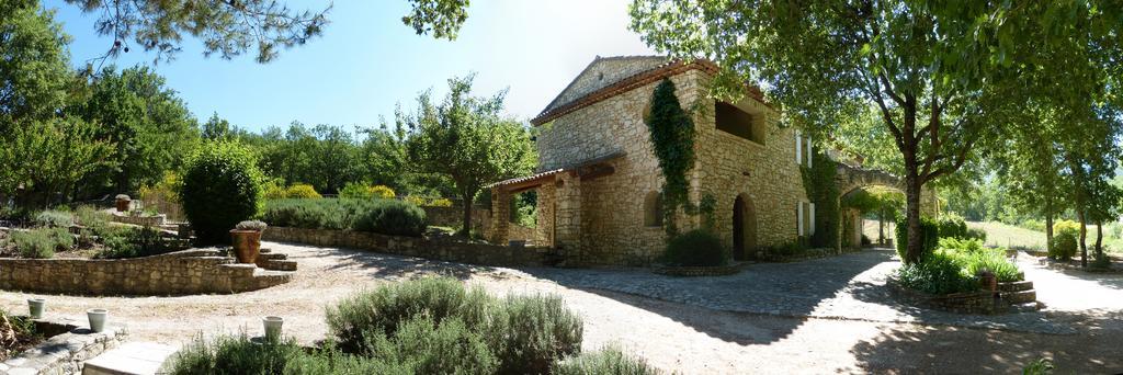 Hotel Lou Caleu Restaurant Le Rocher Des Abeilles Saint-Martin-de-Castillon المظهر الخارجي الصورة