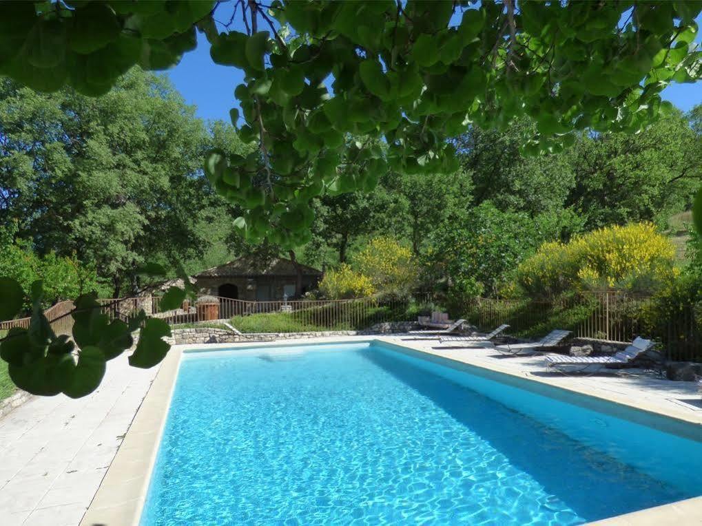 Hotel Lou Caleu Restaurant Le Rocher Des Abeilles Saint-Martin-de-Castillon المظهر الخارجي الصورة